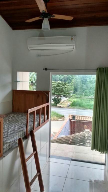Casa Piscina Azul Holiday home *